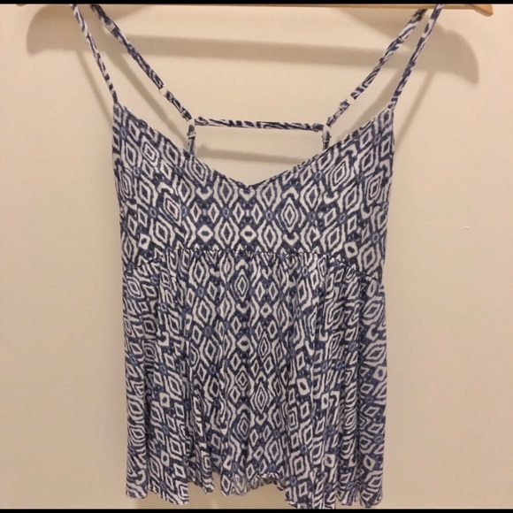 LF Aztec print blue flowy top - Picture 2 of 5